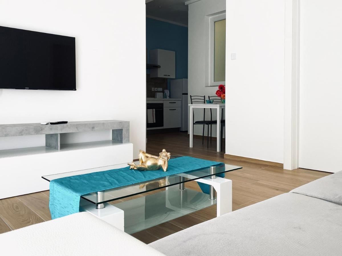 Miami Apartments Saint Julian's Eksteriør billede