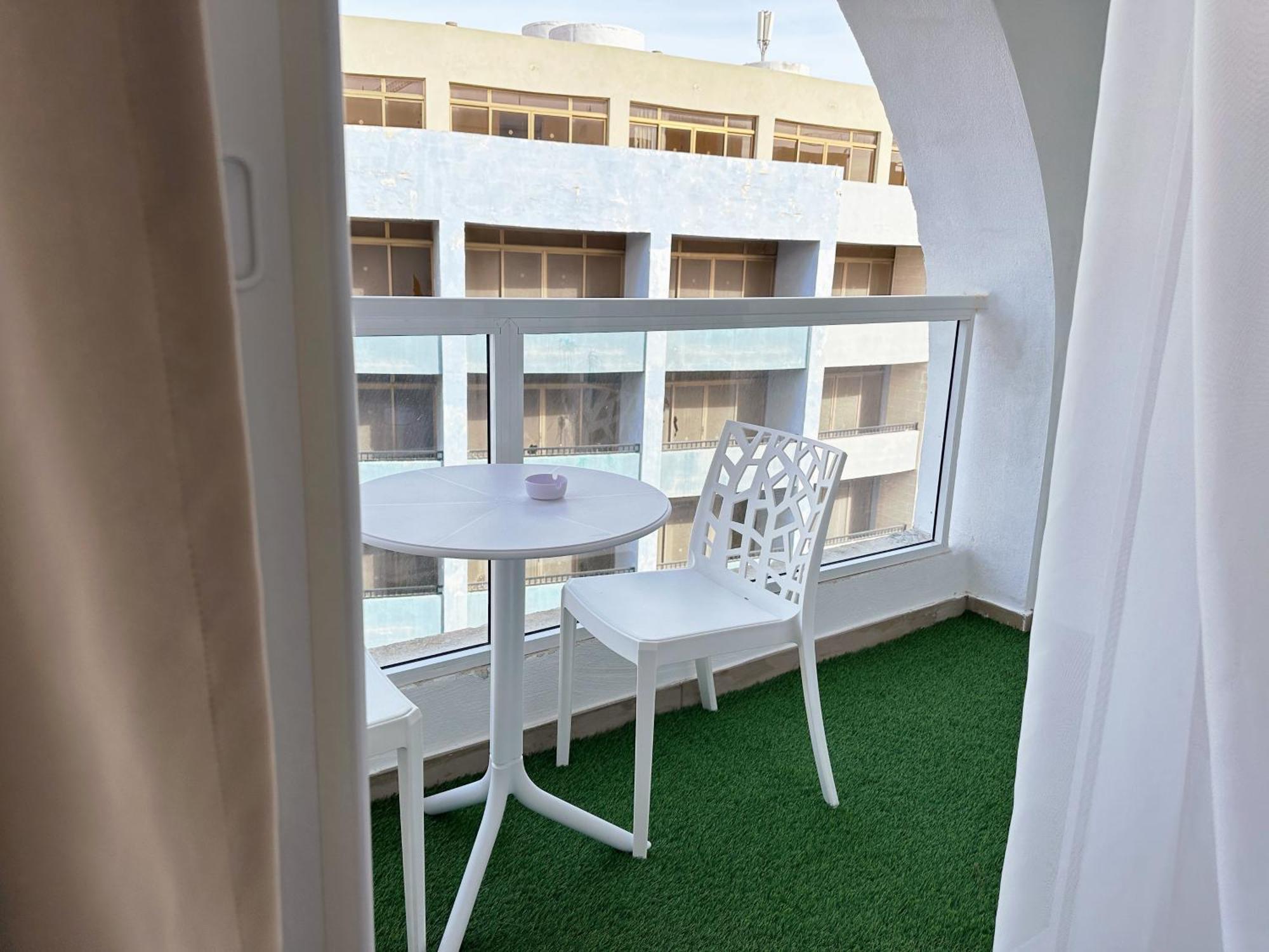 Miami Apartments Saint Julian's Eksteriør billede